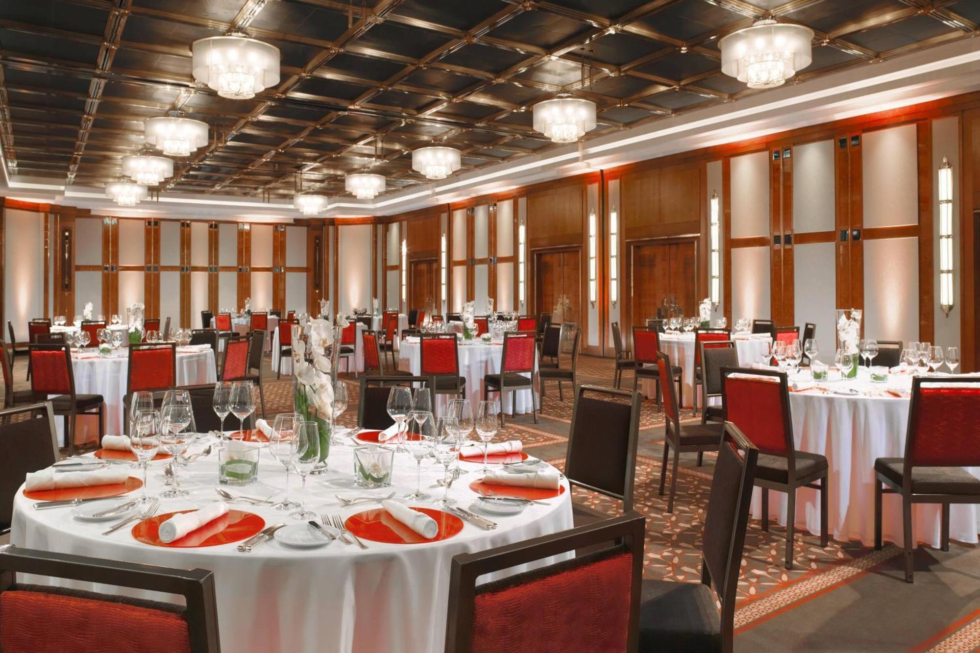 The Westin Grand Frankfurt Hotel Франкфурт на Майн Екстериор снимка The ballroom
